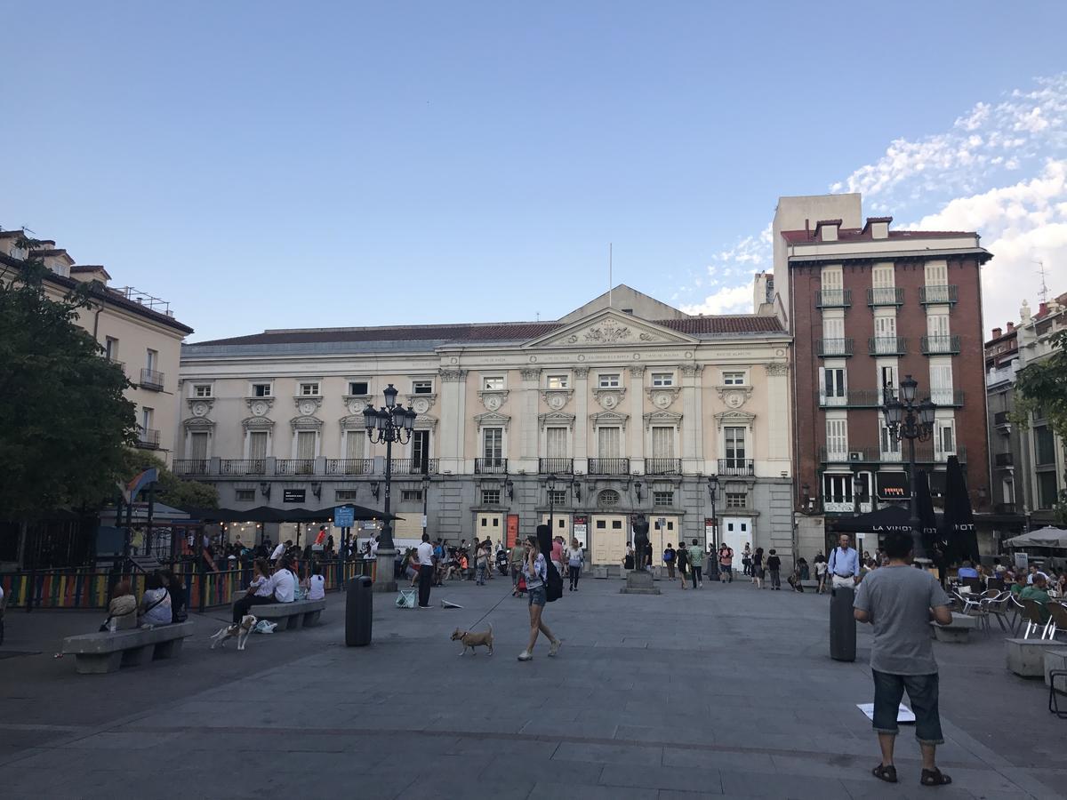 El Botones - Puerta Del Sol Apartment Madrid Bagian luar foto