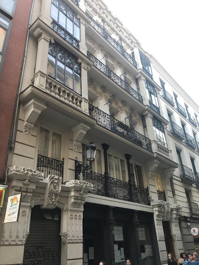El Botones - Puerta Del Sol Apartment Madrid Bagian luar foto